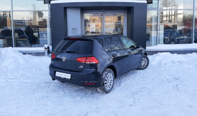 Volkswagen Golf, 2013